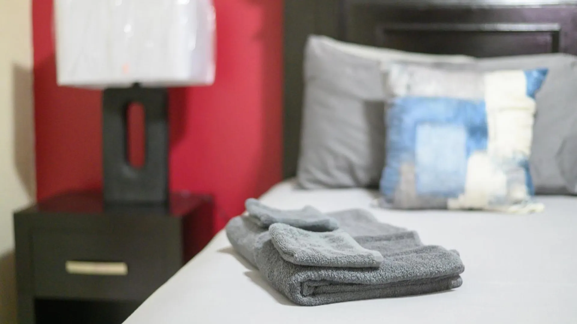 Apartamento Chateau Central At Sunbury Apts Kingston